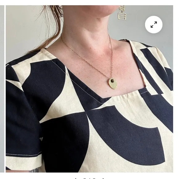 Ersa Fibers Frankie top in Child’s Play black cream Graphic Print Top linen 3XL - Picture 4 of 16